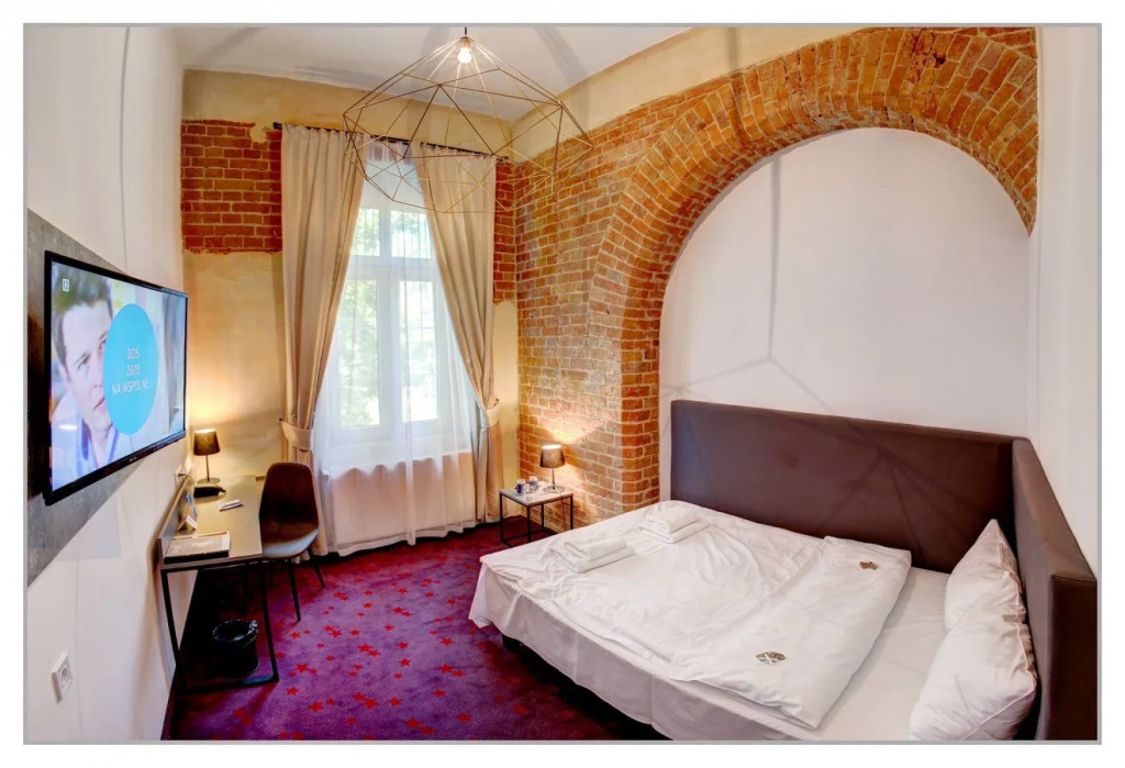 Koszary Arche Hotel