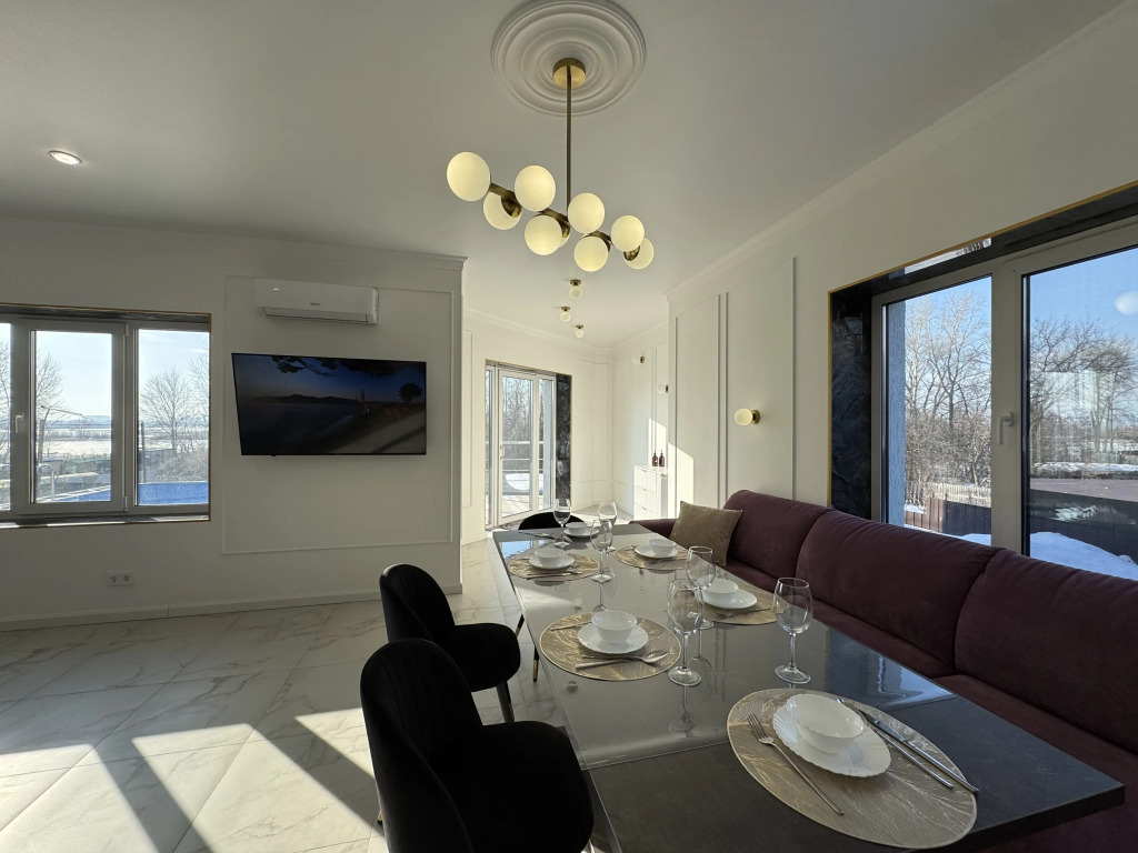Частный дом Лев RentPlaza