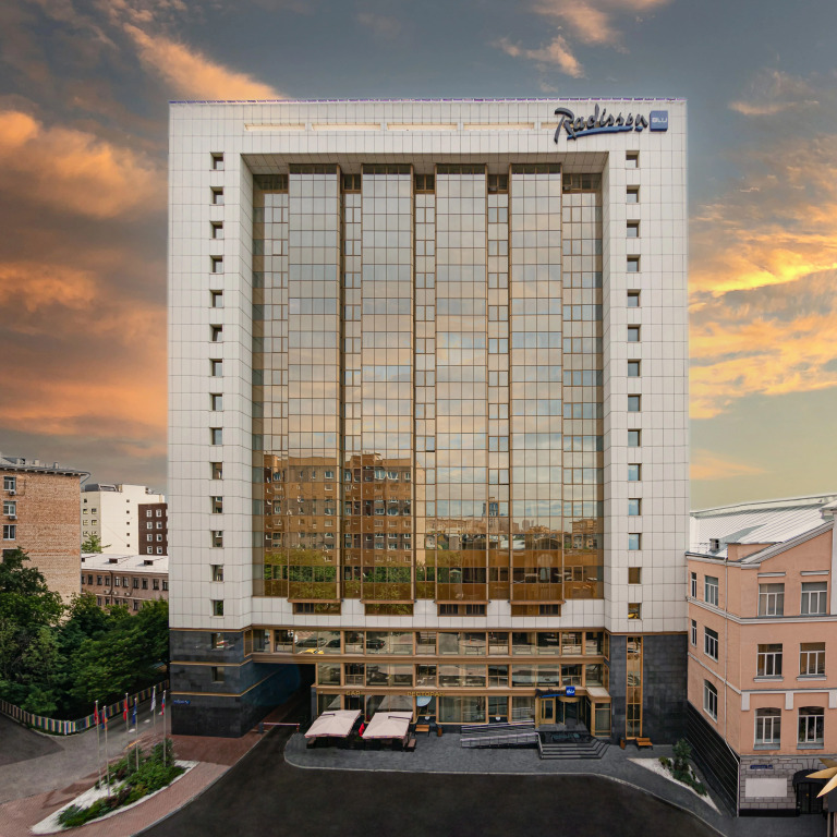 Гостиница Radisson Blu Белорусская, Москва