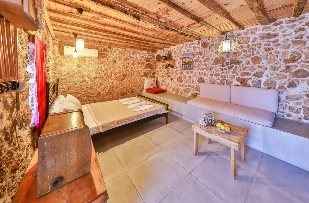 Bademlique Stone Rooms