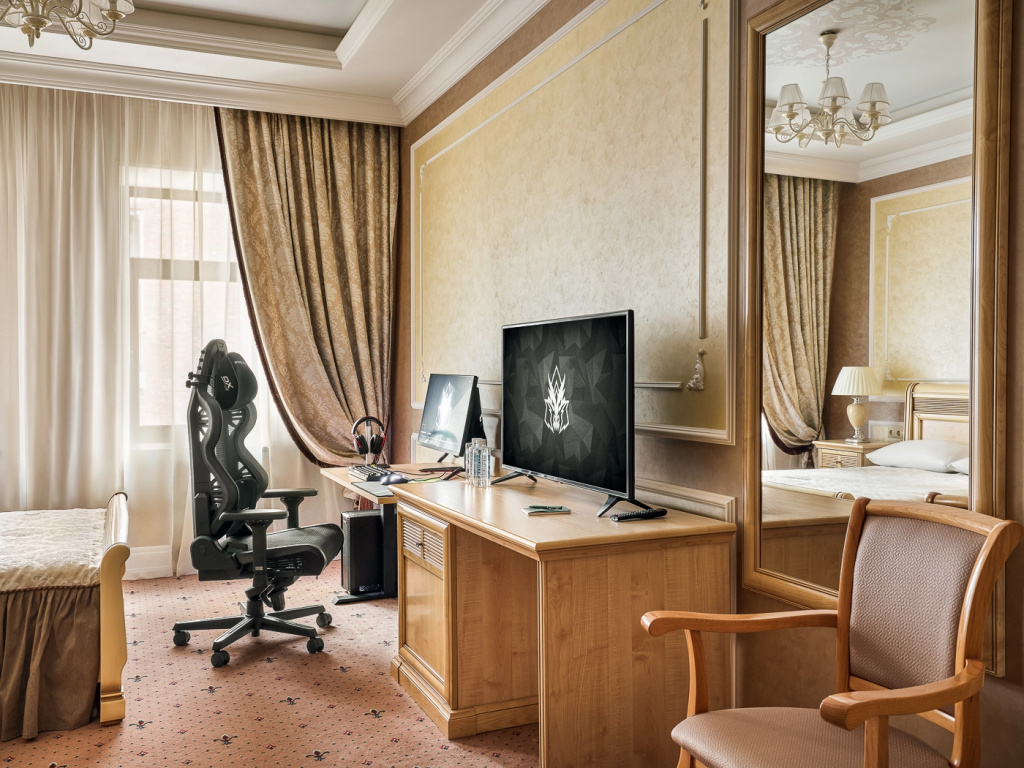 Avulus Cyber Hotel