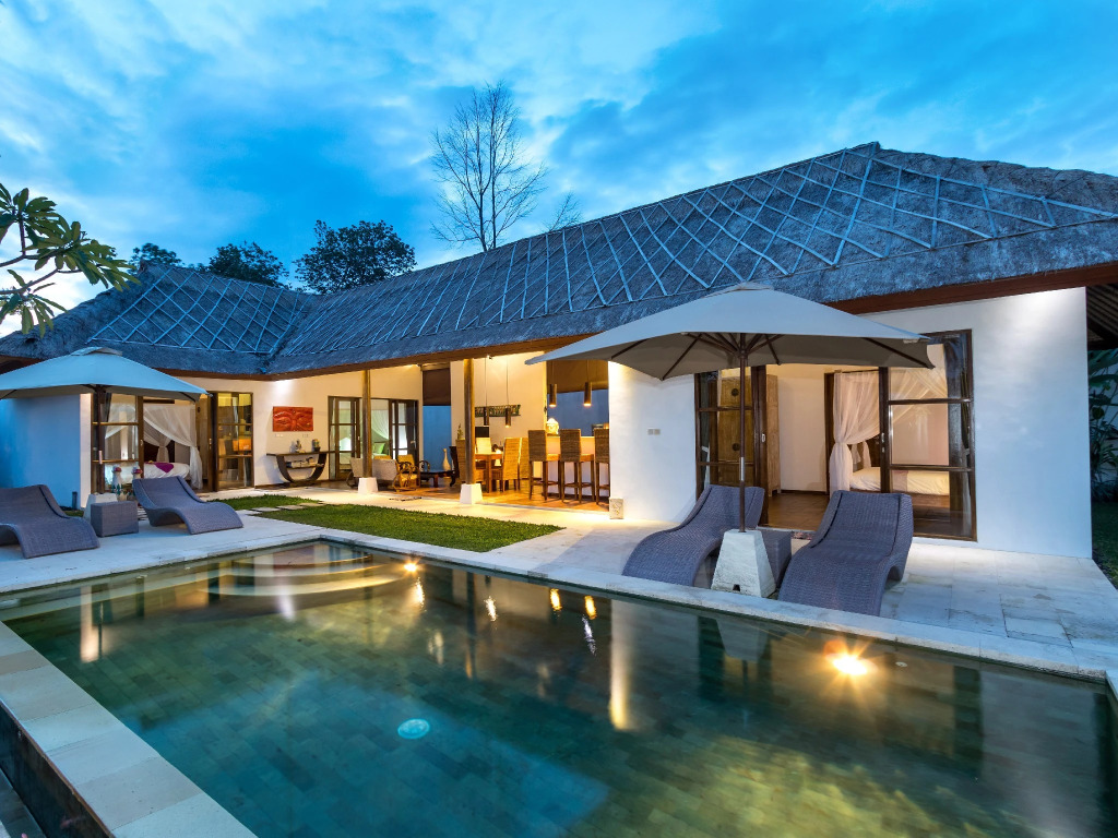 Villa Candi Kecil Tiga by Villa Finder
