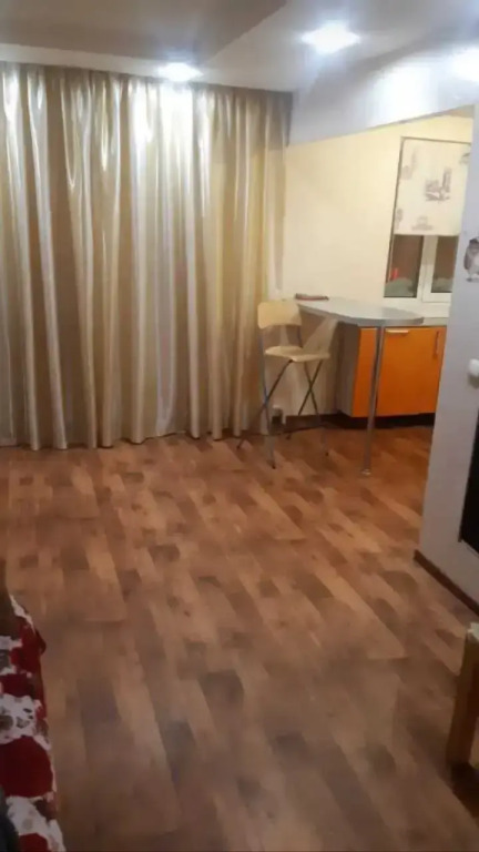 Квартира на Завенягина 4к1 з4/128