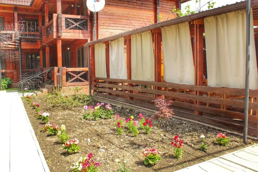 Гостевой Дом Сириус / Guest house Sirius