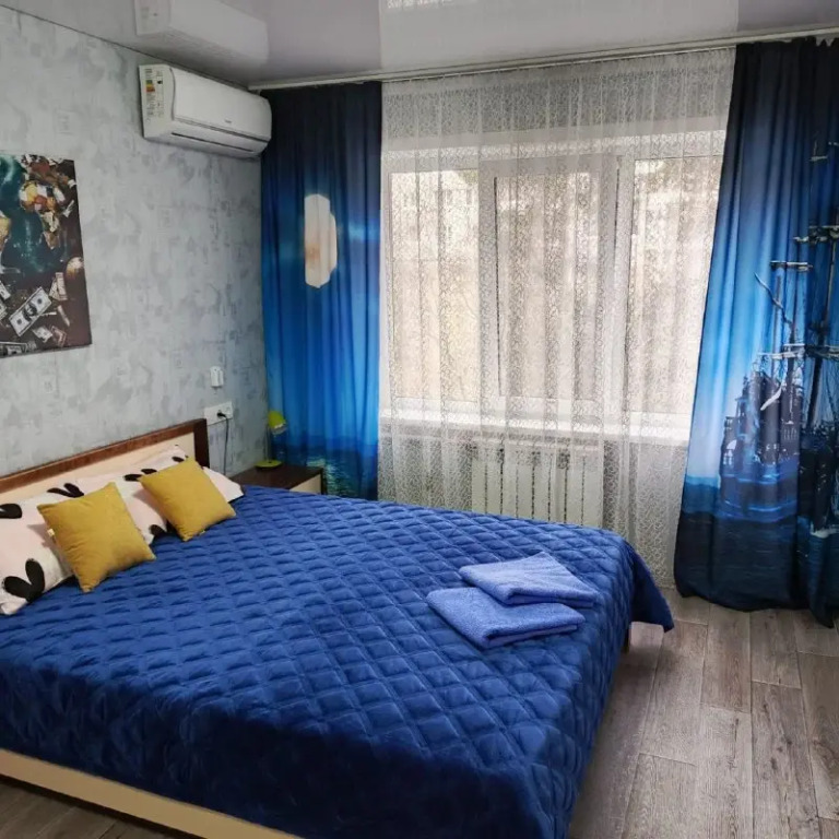 Квартира Посуточно Премьер 73