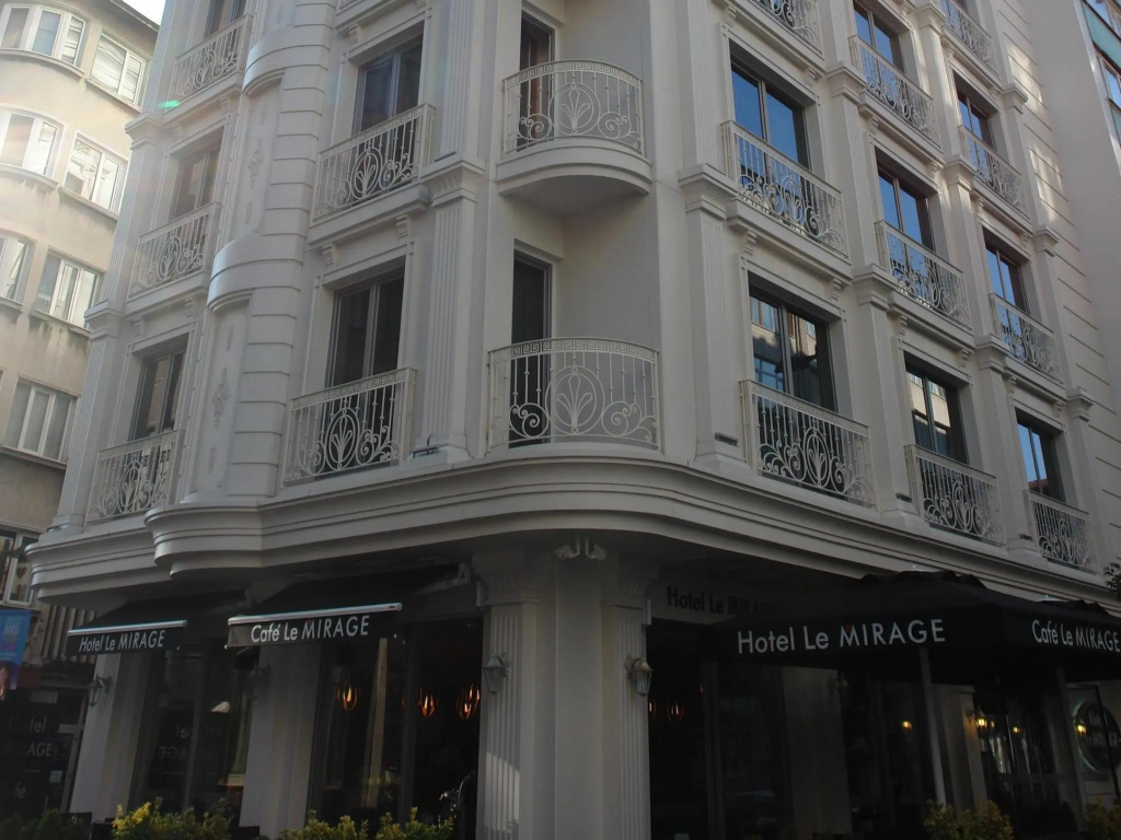 Hotel Le Mirage