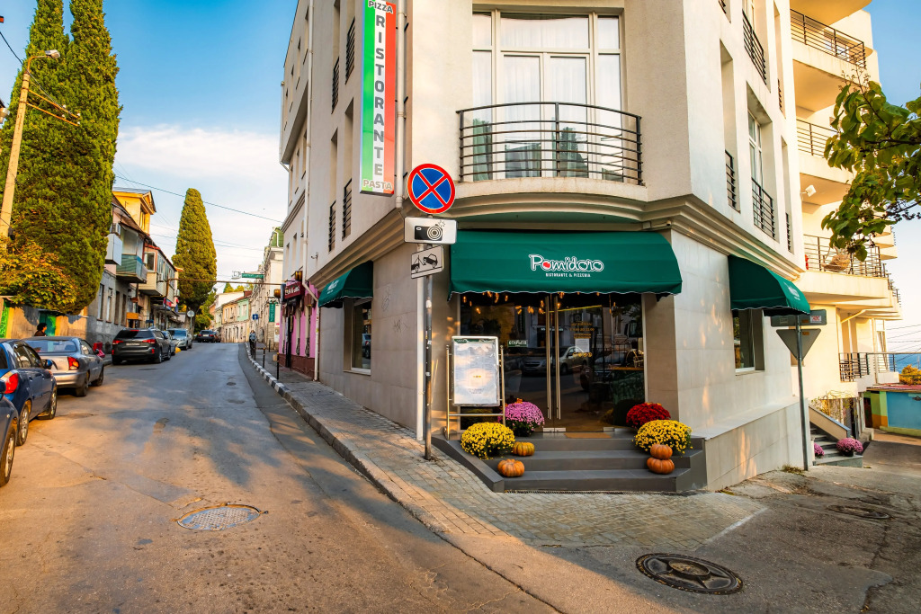 Seven Hotel