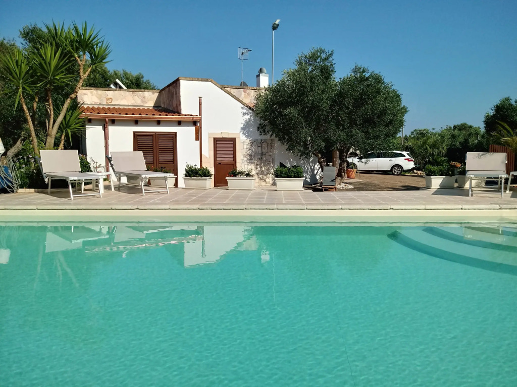 Cavaliere Lovely Pool Home
