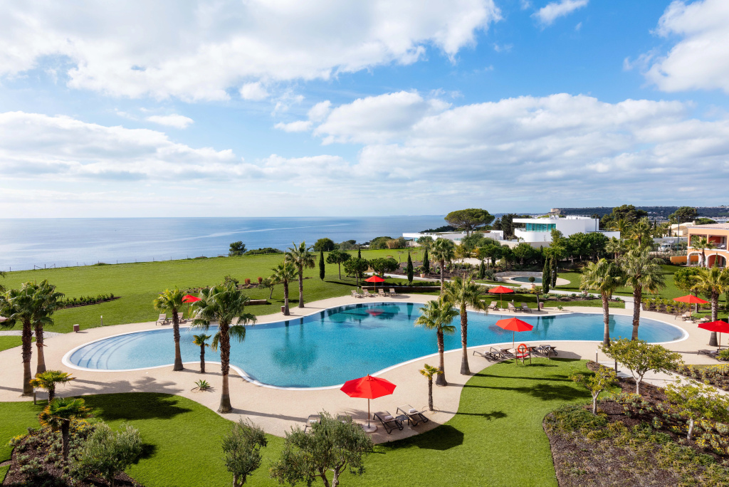 Отель Cascade Wellness Resort