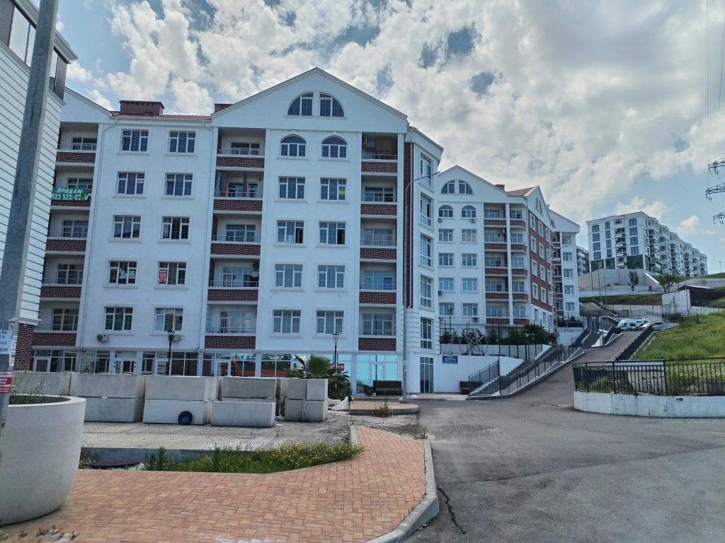 Квартира 2-комнатная в курортном городке