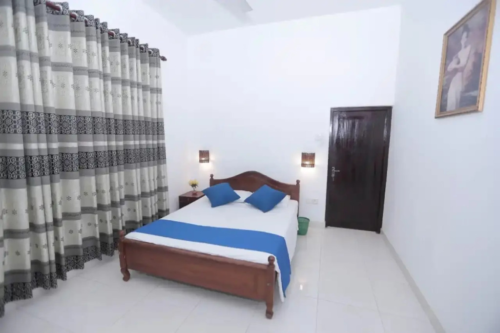 Вилла Yoho River Edge Homestay Bungalow