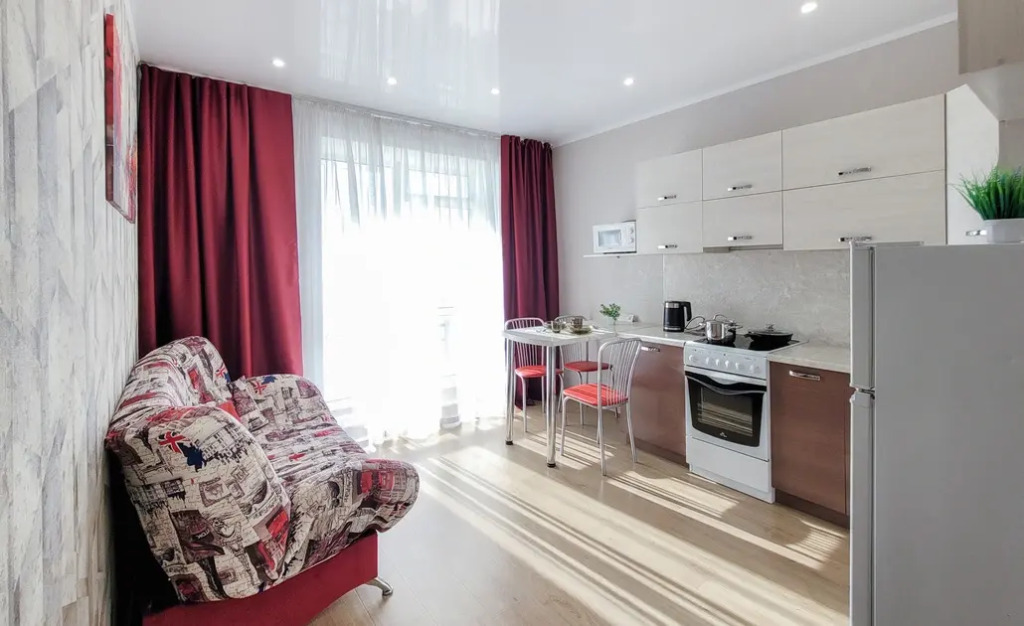 Апартаменты Prince Apartments на Улице Антона Петрова 221Д (118)