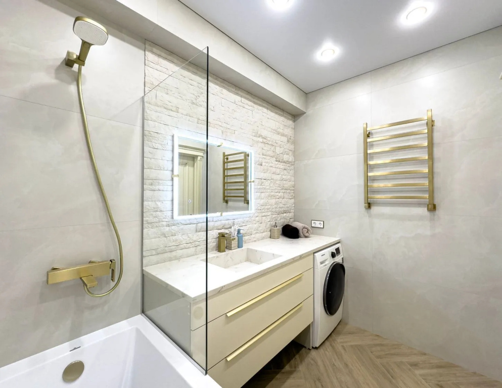 Апартаменты VIP Маяк Минск с 3 отдeльными спaльнями