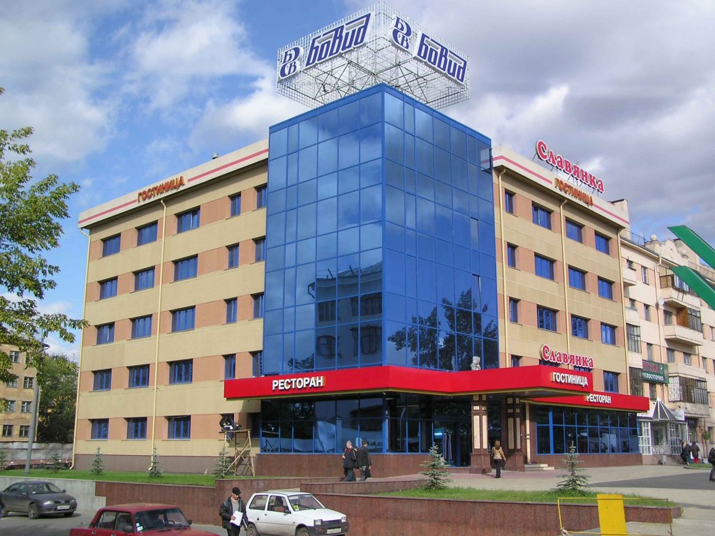 Отель Славянка