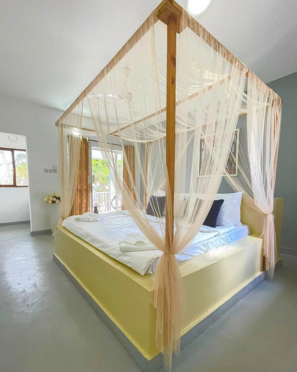 Five Palms Hotel