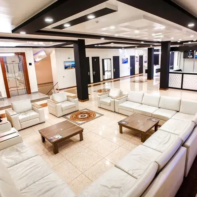 Astola Hotel