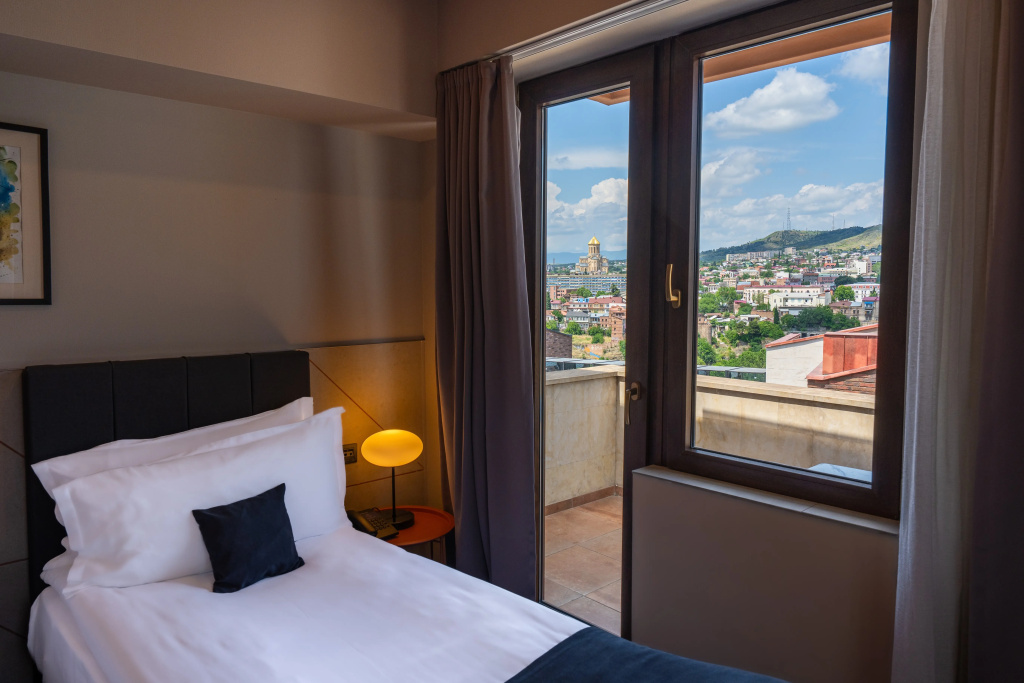 King Tamar Hotel By Luxuria Hotels