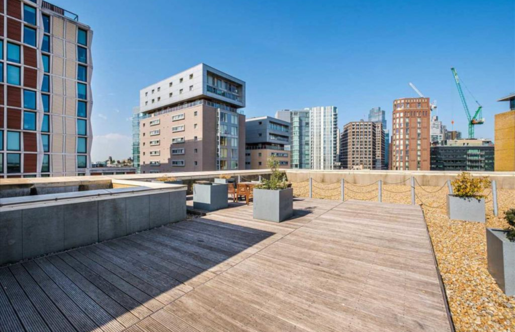 Апартаменты 1 Bed Apartment in the Heart of the City perfect for Business Travellers