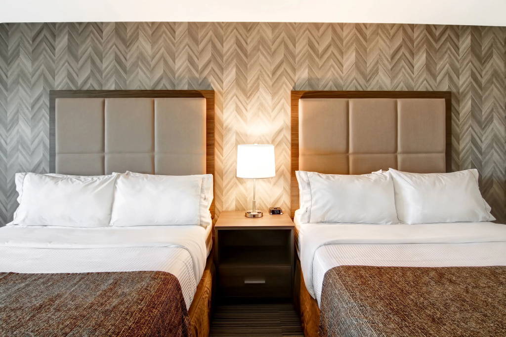 Canalta Hotel Brooks