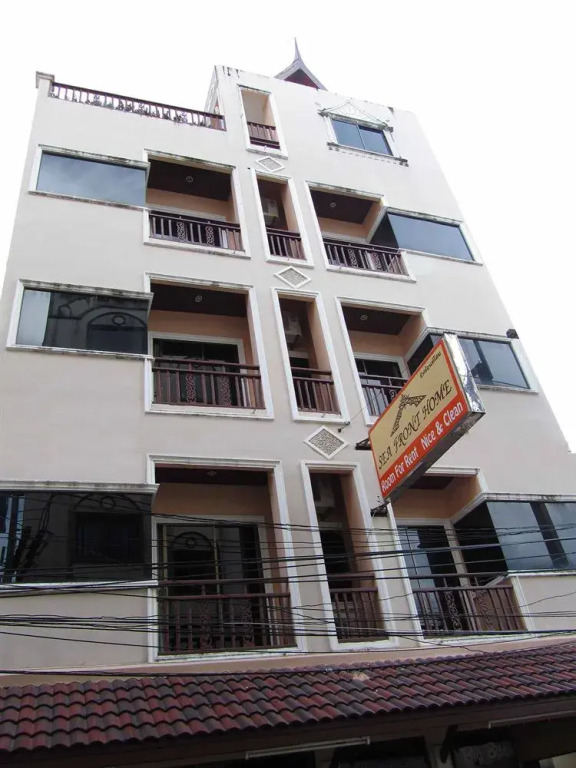 Отель Sea Front Home