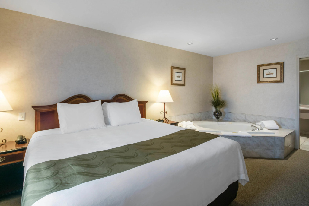 Clarion Hotel & Conference Centre