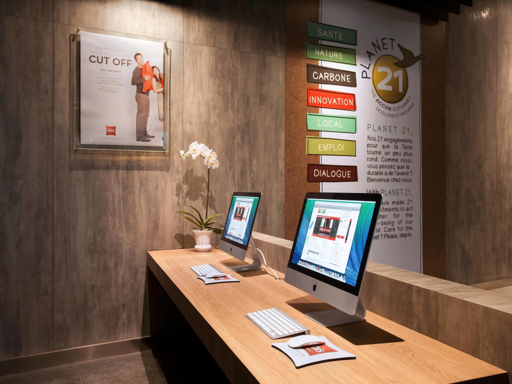 Ibis Makassar City Center