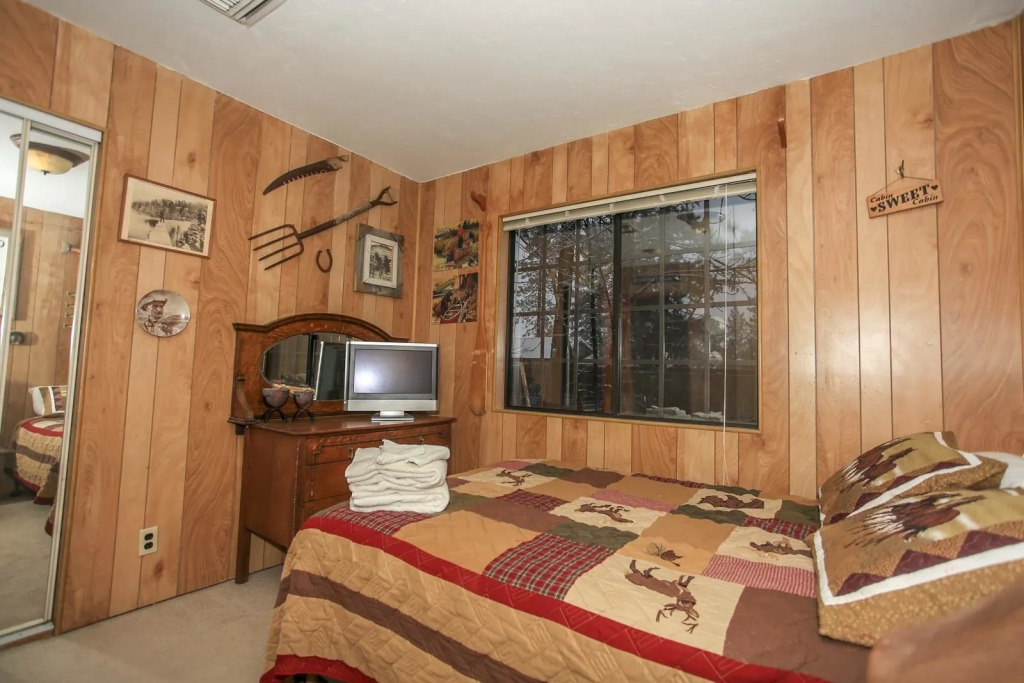1723 - Camp Scarlett 3 Bedrooms 2 Bathrooms Home