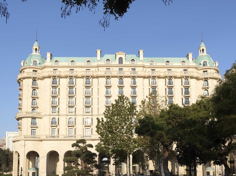 Отель Four Seasons Hotel Baku