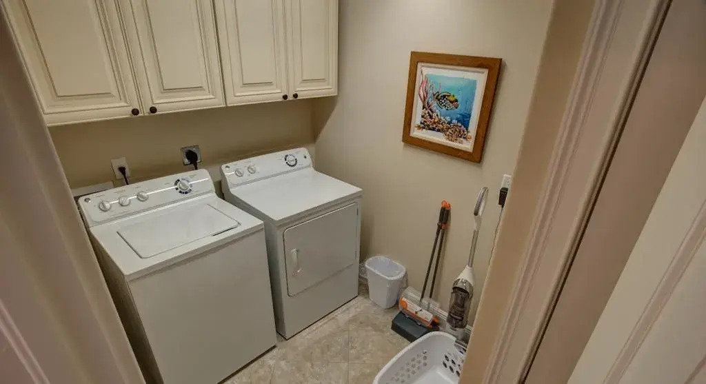 Blue Water View Apartment 6