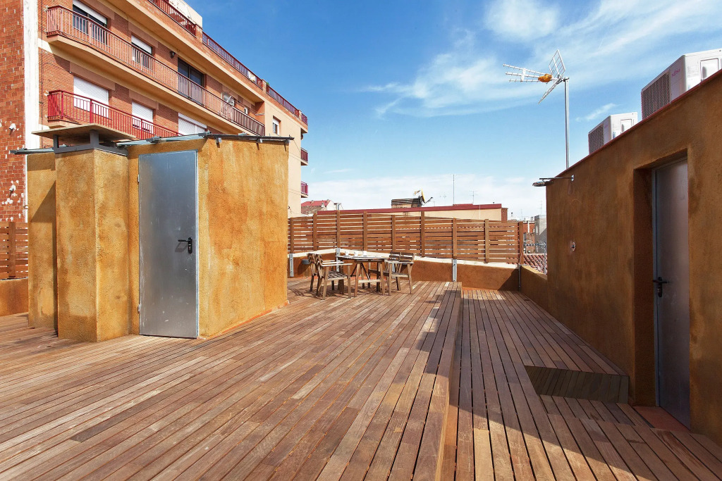 ClassBedroom Sants