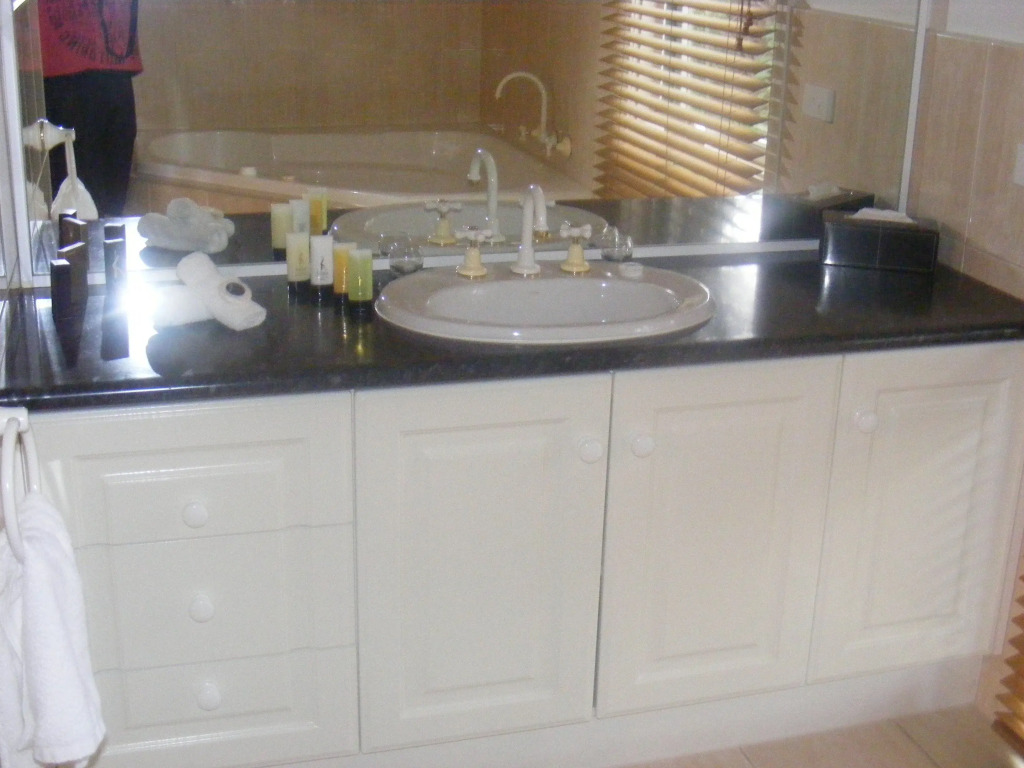 Weeroona Bed And Breakfast