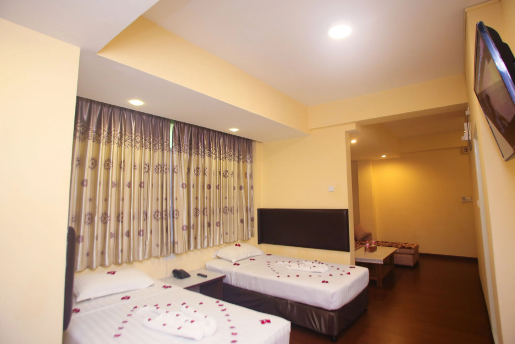 Grace Treasure Hotel