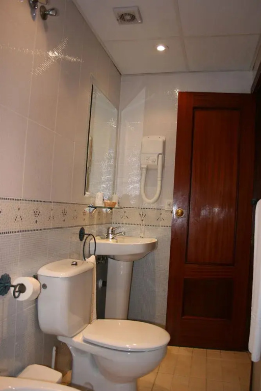 Imagen de Hostal La Fuente (15 de 27)