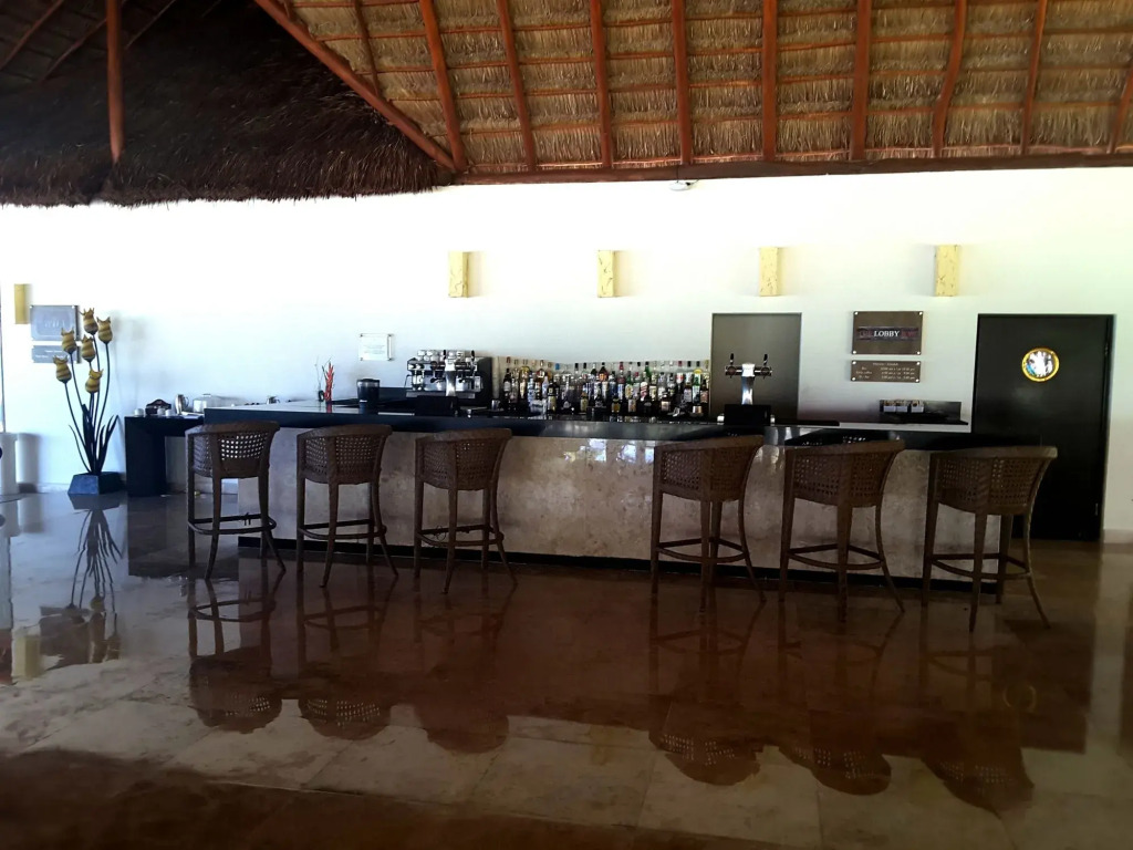 Отель Akumal Bay Beach and Wellness Resort