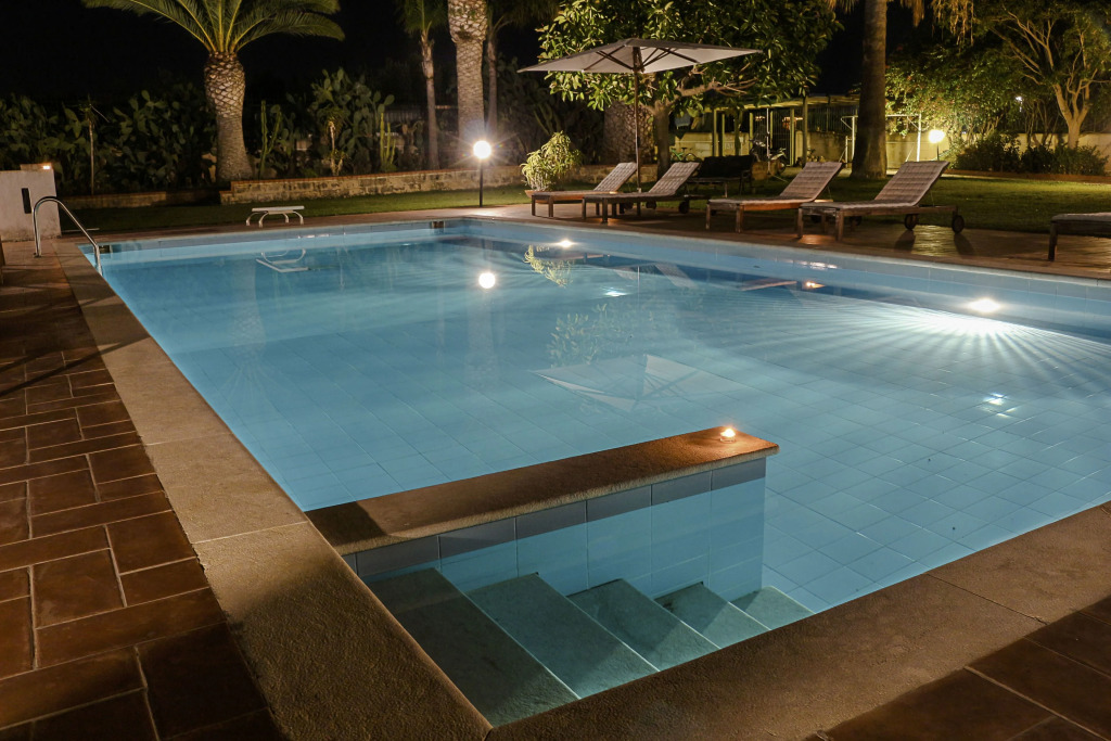Villa Carlotta Resort