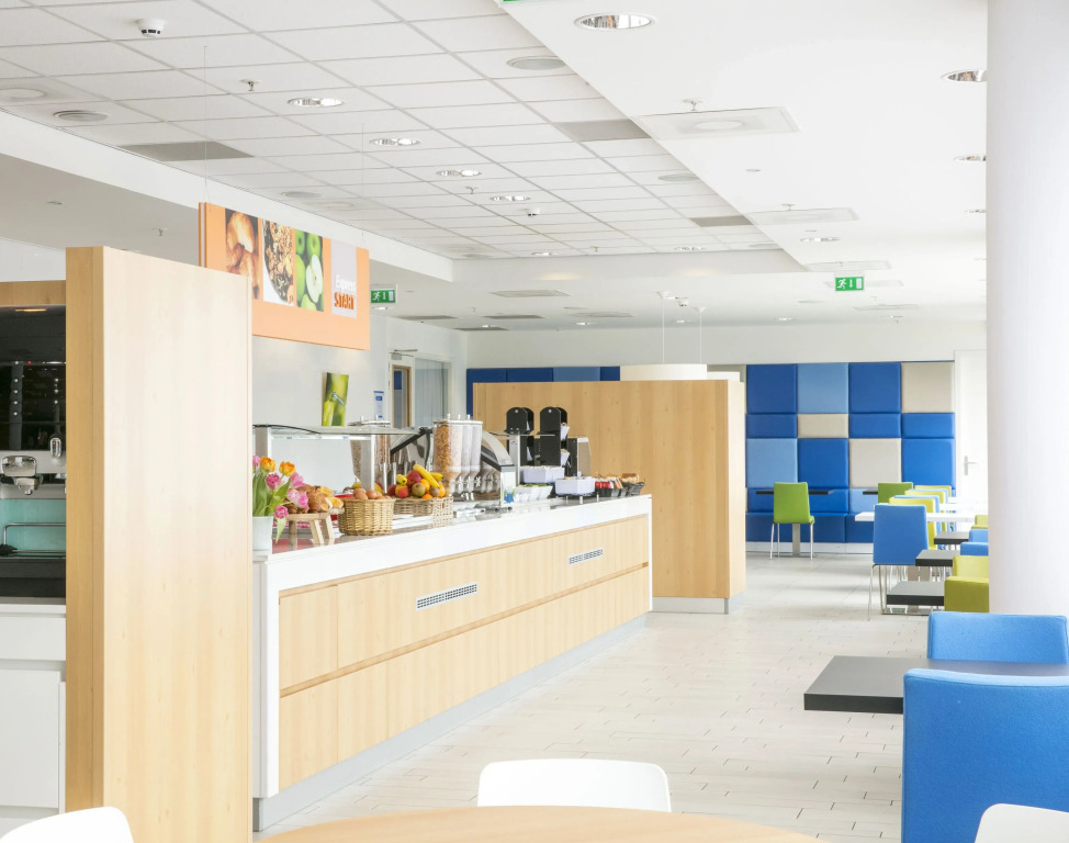 Holiday Inn Express Amsterdam Arena Towers by IHG