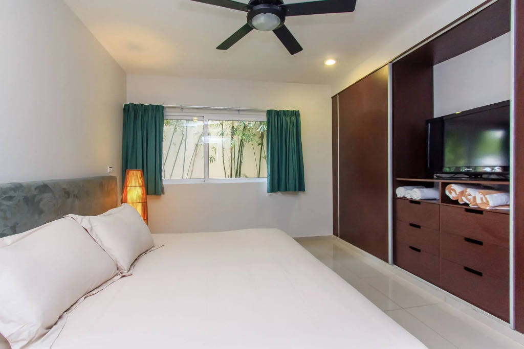 Sabbia 4102 2 Bedrooms All In Suite by RedAwning