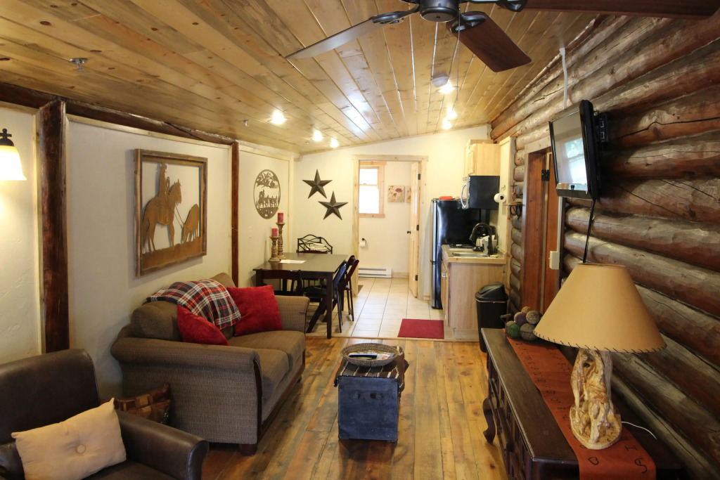 The Historic Wapiti Lodge