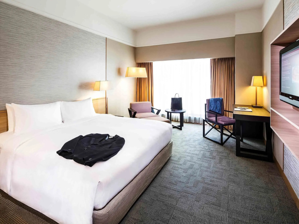 Grand Mercure Roxy Hotel