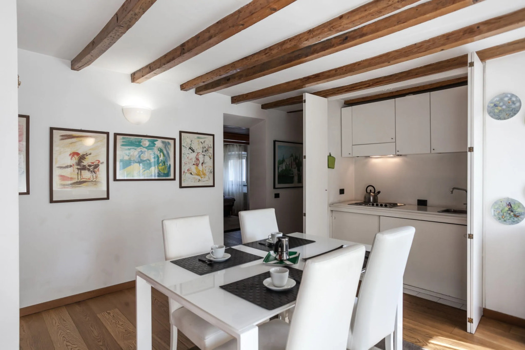 Italianway   - Corso Monforte