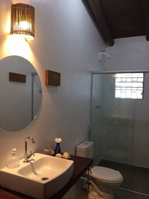 Casa Larrosa