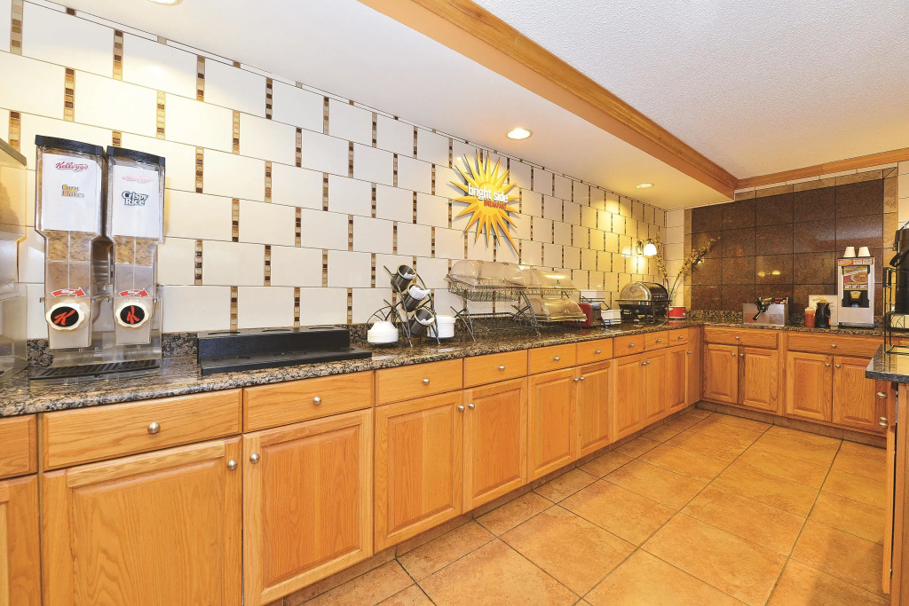 Best Western Plus Lafayette Hotel University Area