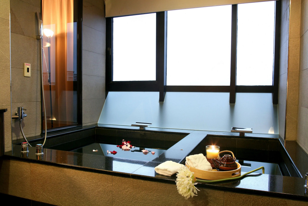 Resort One Hotel