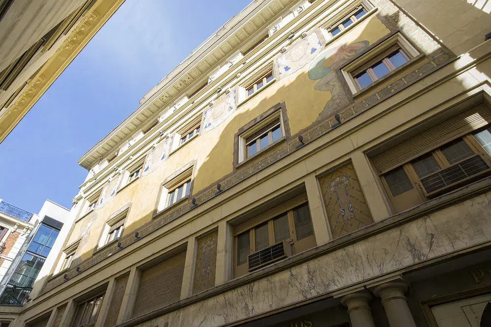 Casual Madrid del Teatro