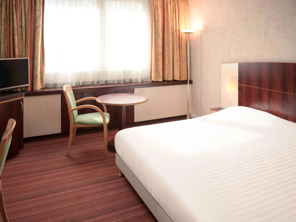 Mercure Besancon Parc Micaud - Hotel & Bar