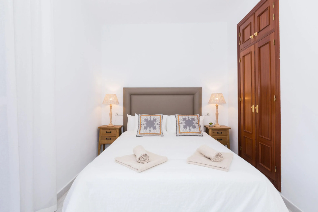 Suncity Plaza Apartments