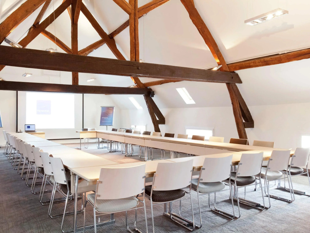 Novotel Saclay