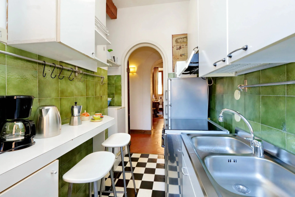 Sales - WR Apartments
