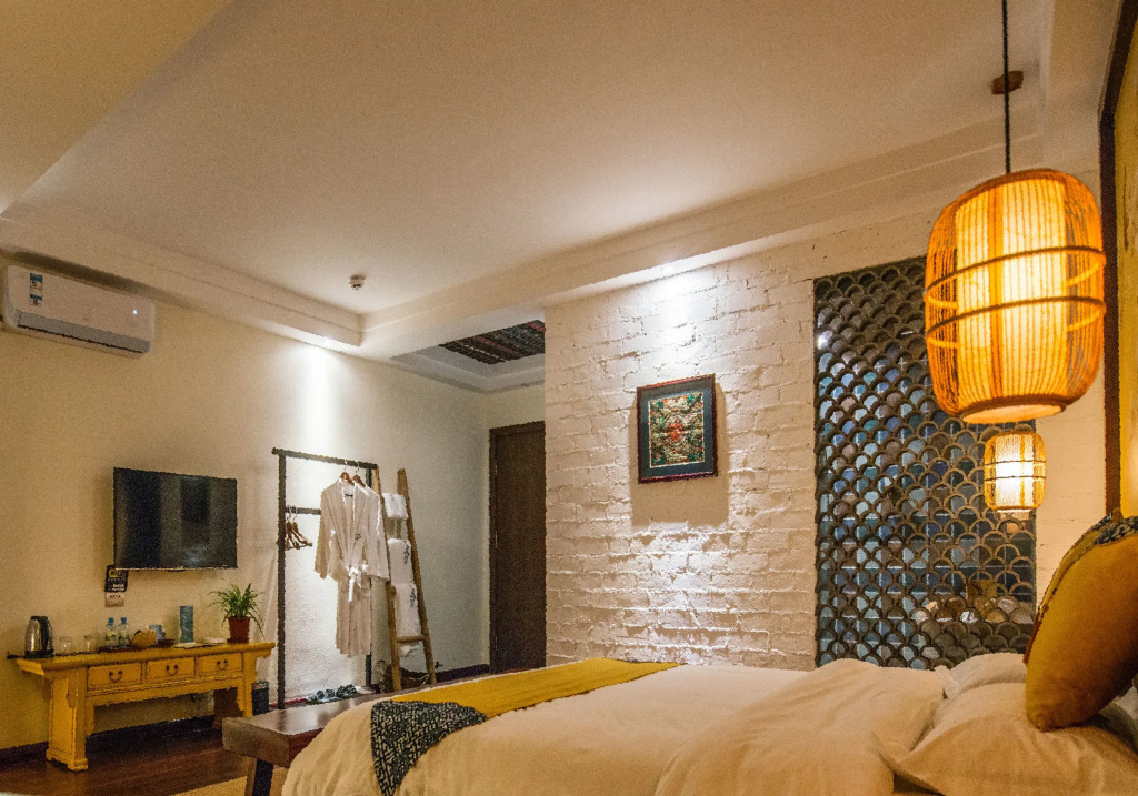 Secret Courtyard Resort Hotel