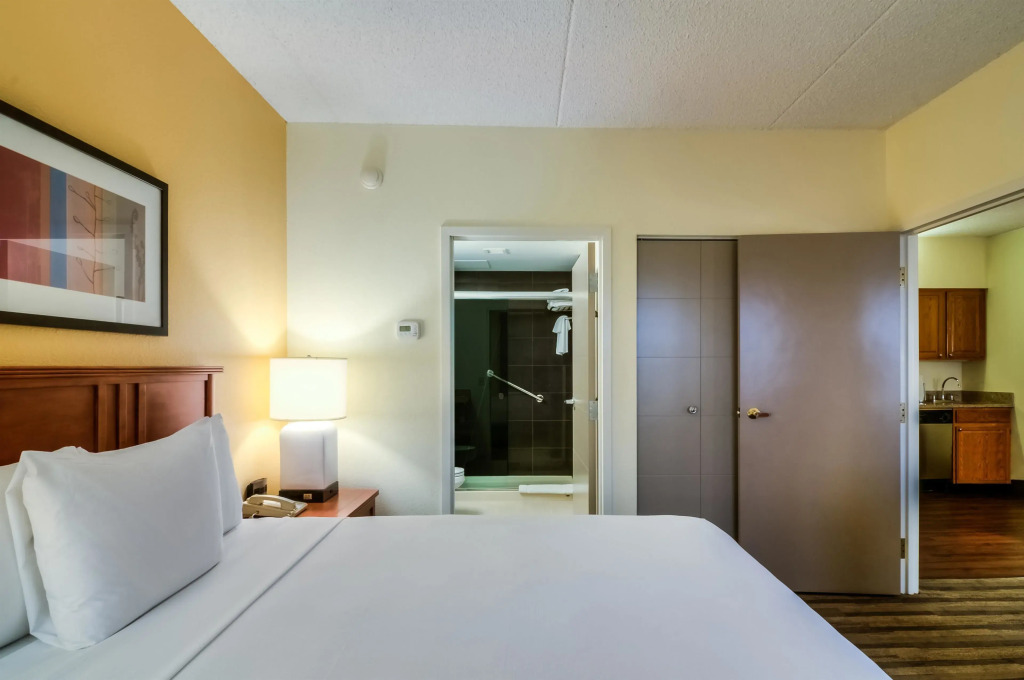 Hyatt House Chicago Schaumburg